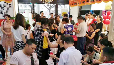 蓝炬星集成灶漳州周年庆落地68单！