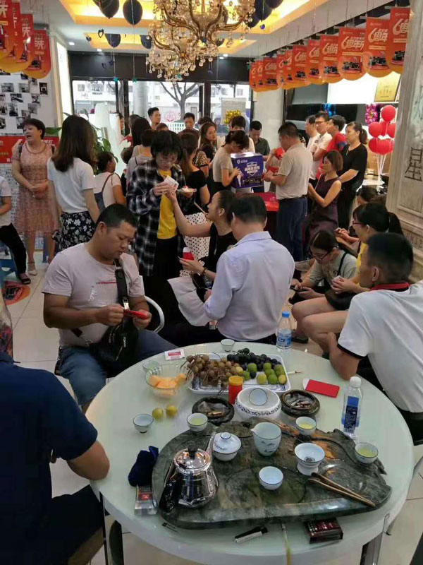 蓝炬星集成灶漳州周年庆落地68单！